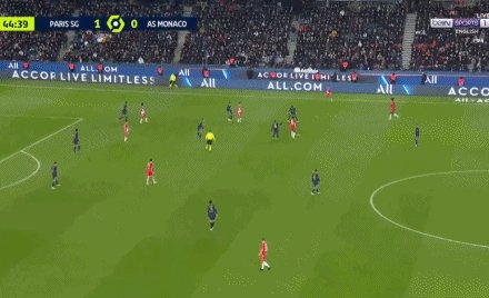 1639348470240054157.gif